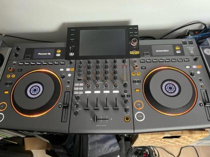 Pioneer DJ Opus Quad DJ Controller