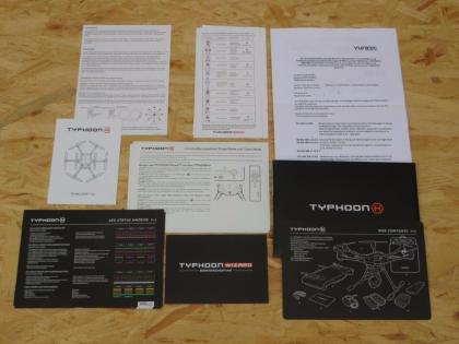 Yuneec Typhoon H Pro RTF, ST16, CGO3+, 4*Akku, NEUE AUSFÜHRUNG