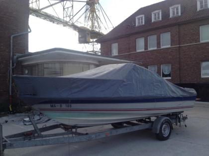 Bayliner Classic US Kajüt Boot mit Trailer Innenborder