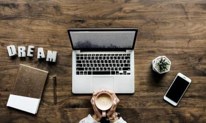 Chat Agentur sucht neue Moderatoren/ inen!