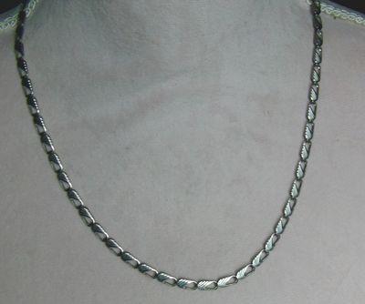 Collier-Halskette aus Edelstahl