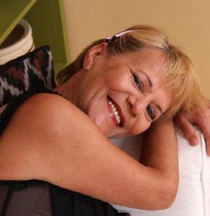 Frau über 60sucht lebensfrohen Partner
