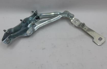 Heckklappenscharnier rechts NEU Tesla Modell 3 1092821-00-E