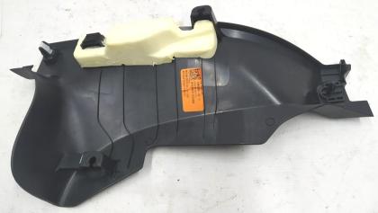 Einstiegsleiste hinten links mit Beschädigung Tesla Modell 3 1086309-00-F