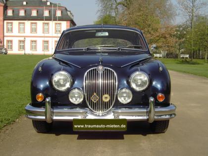 Das Hochzeitsauto für Ihre Hochzeit im Oldtimer