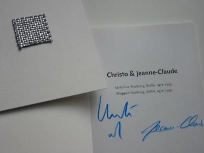Buch Reichstag von Christo & Jeanne-Claude signiert plus Stoffprobe
