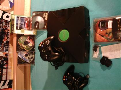 XBOX mit sehr vielen Spielen und Zubehör! TOP!