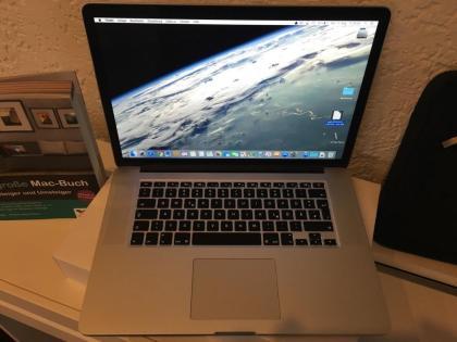 Apple MacBook Pro 15, 4 Zoll Retina