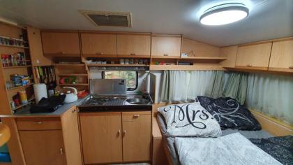 Wohnwagen auf Dauercampingplatz in 16244 Schorfheide zu verkaufen