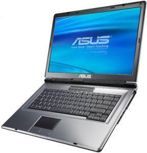ASUS X51R-AP106D ab 510 €