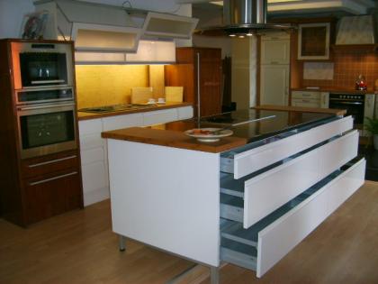 Sparen Sie bis zu 70 beim Kauf Ihrer neuen Traumküche