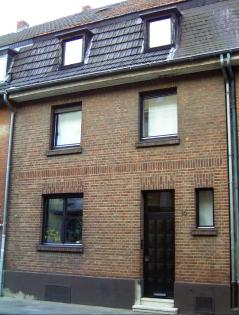 Verkaufe Zweifamilienhaus zentral in Kempen am Niederrhein