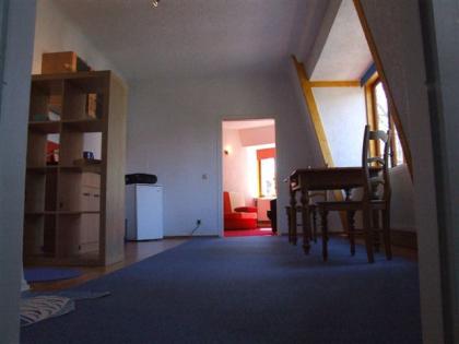 Möblierte 1 und 2Raumwohnung