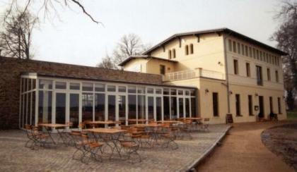 Altbau - Umbau - Neubau