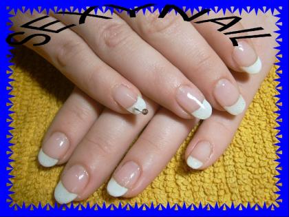 Komplette Nagelmodellage nur 20 €
