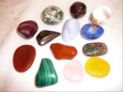 Heilsteine, Edelsteine und Mineralien