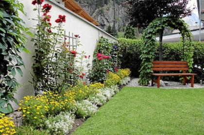 Rosenbogen HERZ Gartenbogen Kletterhilfe Rose Arches Rozenboog