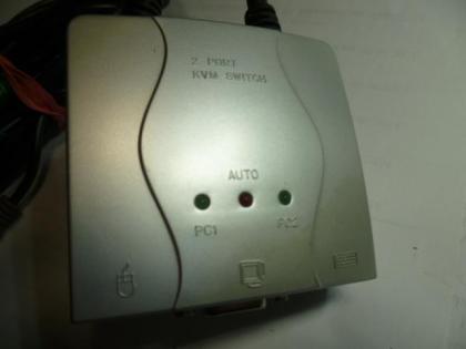 2 Port KVM Switch das Original Nr. 135
