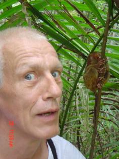Weitgereister sucht Job als Komparse