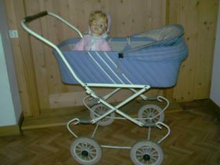 Puppenwagen