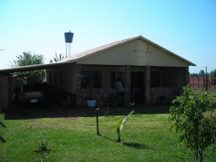 2 Häuser in Independencia  Paraguay