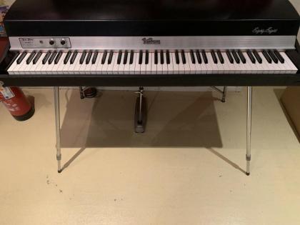 Fender Rhodes Mark 1 Stage