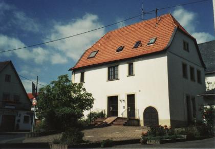 Haus mit Büro in 55566 Meddersheim, Naheweinstr.30
