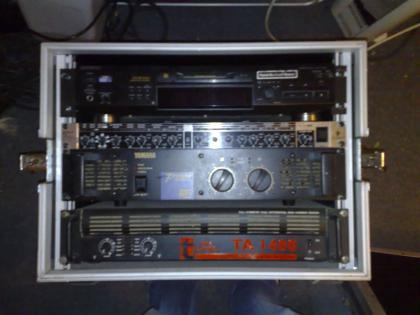 Verkaufe kompette PA: RCF,T-AMP, Behringer, Sony-MD,Yamaha