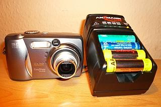 Digitalkamera Kodak EasyShare DX4530 und sehr viel Zubehör