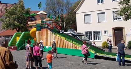 Kinder-EventModule, mobile Rodelbahn, mobiler Kletterberg