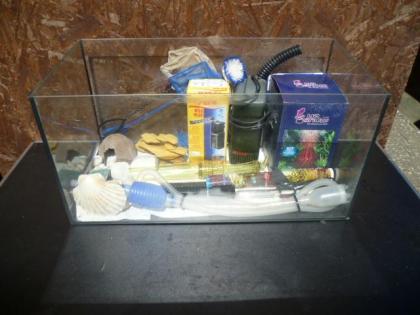 Aquarium mit viel Zubehör, Sonderaktion 07.06.2025, 70 €.Nr. 68