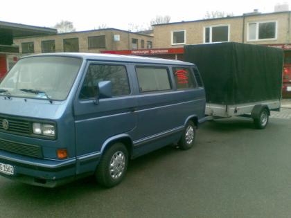 Udos freundliches Moebeltaxi