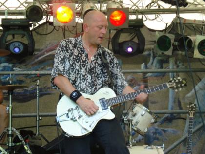 Günstiger und individueller Bassunterricht oder Gitarrenunterricht in Erlangen