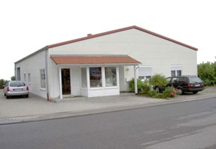 ZUVERKAUFEN Gewerbeobjekt mit Wohnung Bj 1997 335.000 EUR