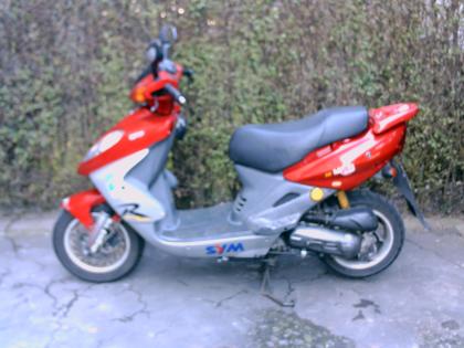 Roller SYM  RS Shark 50  Bj2021