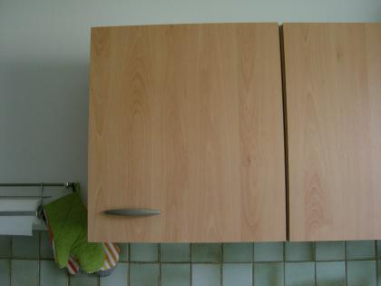  1 Küchenhängeschrank mit Buchen-Front