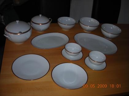 Hutschenreuther-Selb Tafelservice f. 12 Pers.