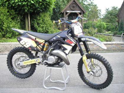 TM 125  Vollcross