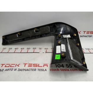 1002310-14-E Mittelplattenauflage, rechts unten PVC B SCHWARZ für Tesla Model S,