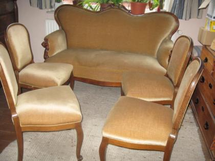 Louis Philippe Sofa
