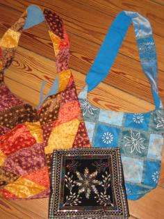 Neue handgemachte Taschen aus Indien
