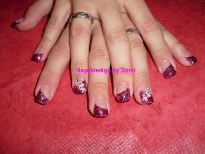 Mobile Nageldesignerin/ Nagelmodellage/Maniküre