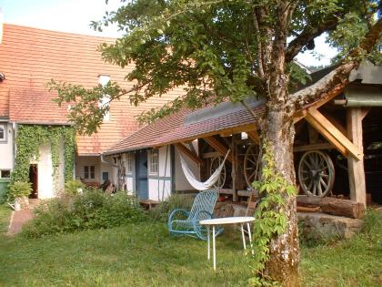 Vermietung: WG oder Einliegerwohnung in einem gemütlichen Bauernhaus mit Garten,