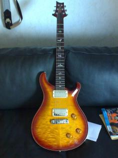 PRS Custom 22 - 10 top Decke, Bird Inlays, Tobacco Sunburst  
