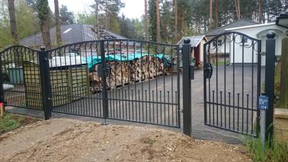 Metalltreppen aus Polen, Stahlltreppen Gartentreppe nach Mass