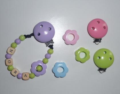 Schnullerkette mit Wunschnamen