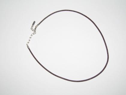 Ungetragene Pandora-Lederkette in braun zu verkaufen