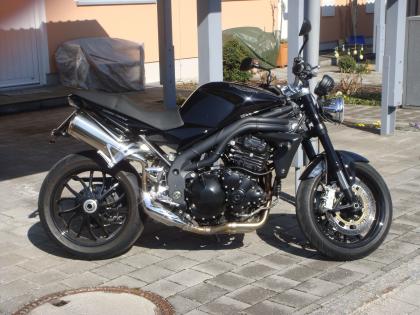 Speed Triple 1050 Bj-0.7978 schwarz