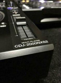 2x CDJ 2022 Nexus mit DJM 2022 Mixer im Profi Case - Top Zustand