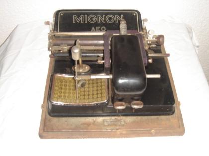 AEG Mignon Zeigerschreibmaschine 1930